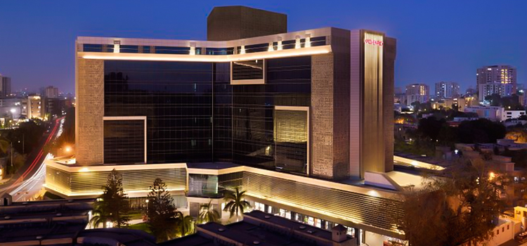 möven pick hotels in karachi