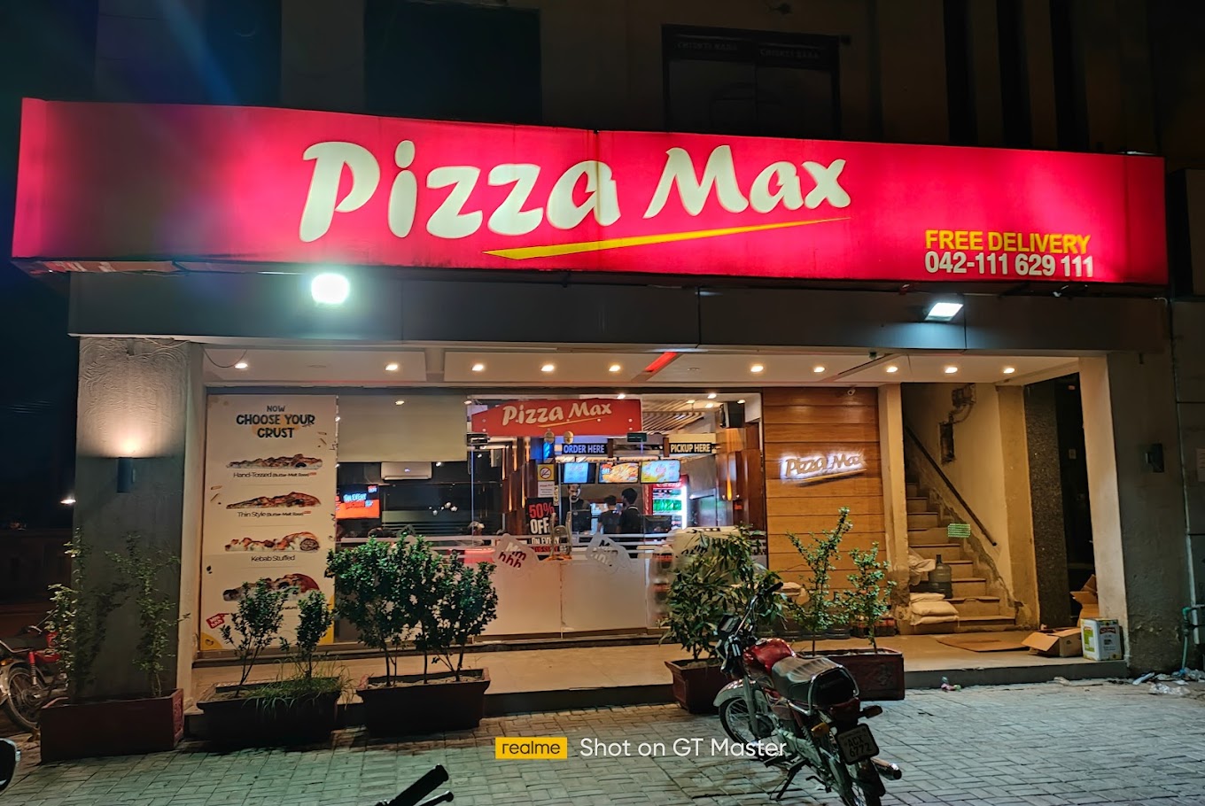 Pizza Max Bahria Town