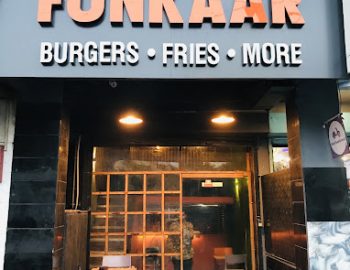 fankaar-burger-cafe