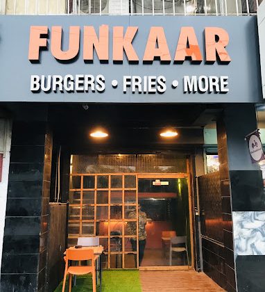 fankaar-burger-cafe