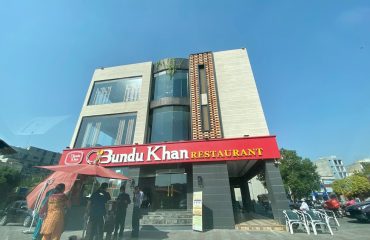 bundu-khan-restaurant-bahria-town